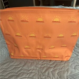 NWT Thirty-one Zipper Pouch